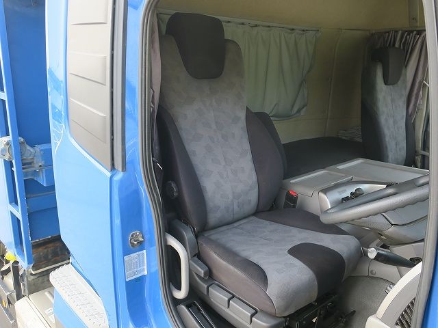 中古トラック UDトラックスダンプ #15