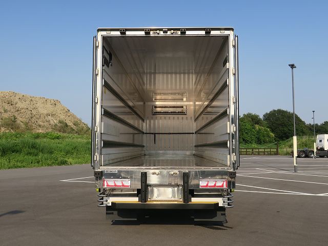 中古トラック 日野冷凍バン #7