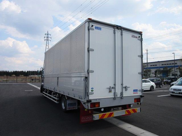 中古トラック いすゞアルミウィング #4