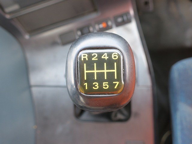 中古トラック UDトラックスセルフローダー #18