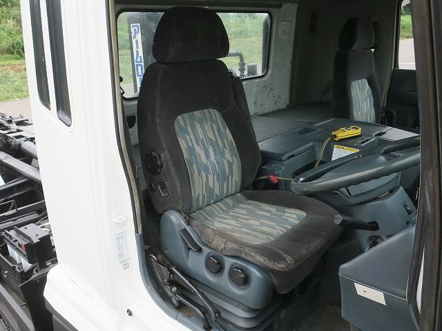 中古トラック 三菱ふそうアームロール #11