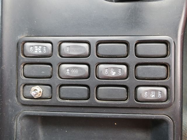 中古トラック 三菱ふそうアームロール #18