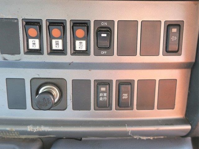 中古トラック 日野粉粒体運搬車 #20