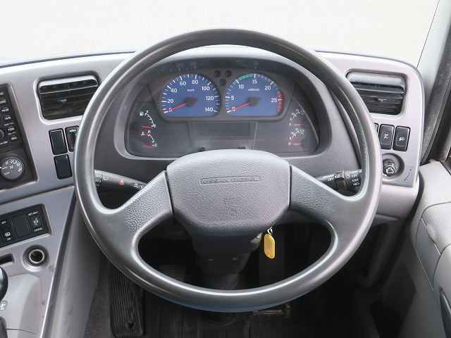 中古トラック UDトラックス粉粒体運搬車 #16