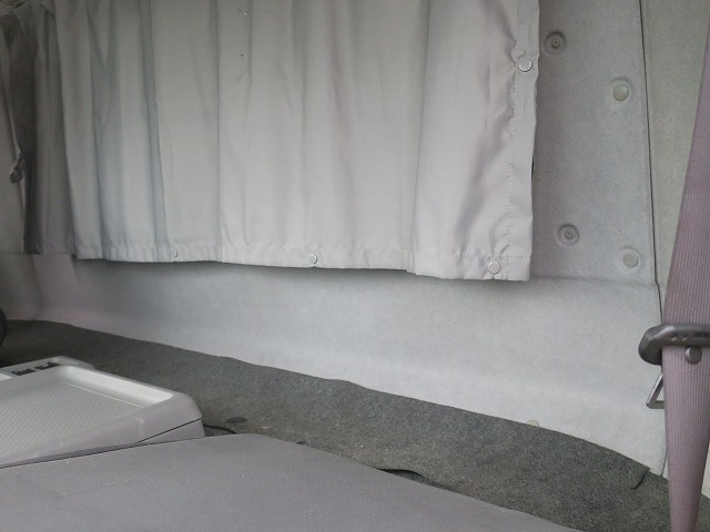 中古トラック UDトラックス冷凍バン ＃23