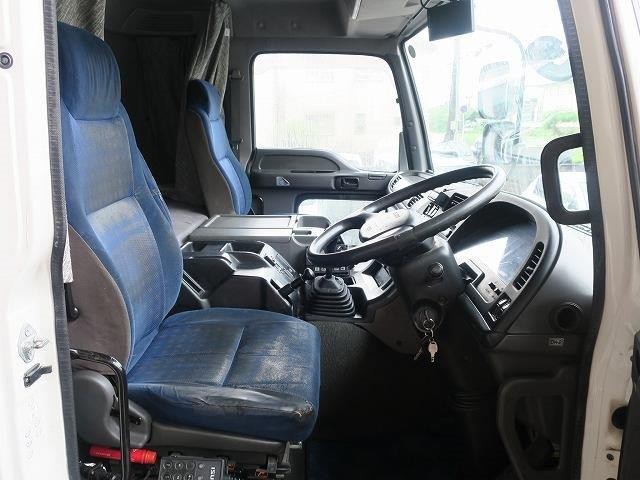 中古トラック いすゞ冷凍バン #15