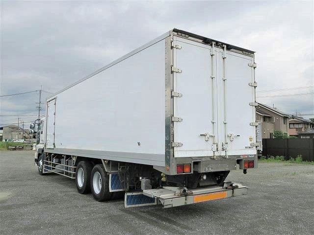 中古トラック いすゞ冷凍バン #4