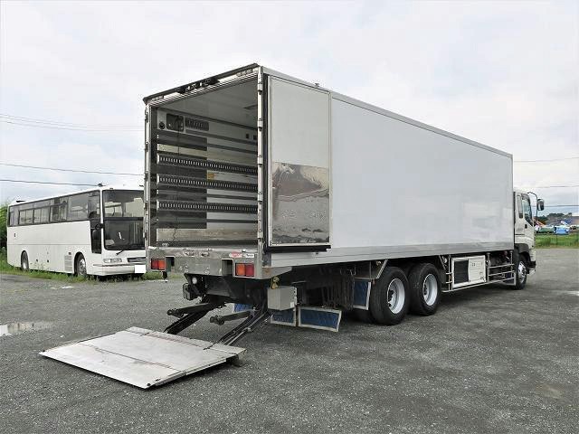 中古トラック いすゞ冷凍バン #6