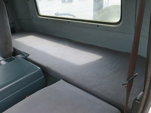 中古トラック UDトラックスアームロール #20