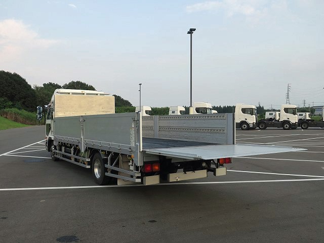 中古トラック UDトラックス平ボディアルミブロック ＃6