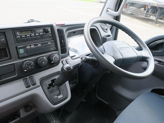 中古トラック 三菱ふそう冷凍バン #14