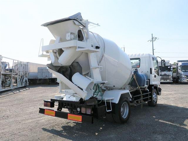 中古トラック いすゞコンクリートミキサー車 #3
