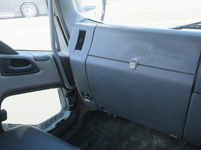 中古トラック いすゞコンクリートミキサー車 #16