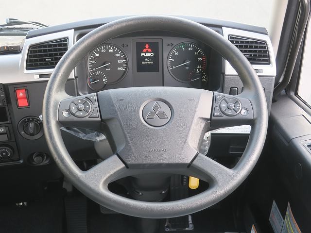 中古トラック 三菱ふそうクレーン付平ボディ #15