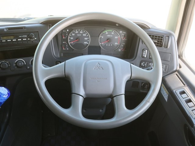 中古トラック 三菱ふそうクレーン付 #18