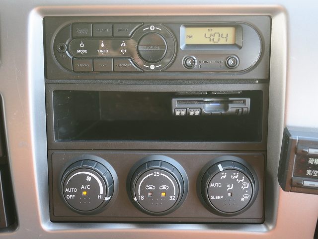 中古トラック UDトラックストラクタヘッド #21