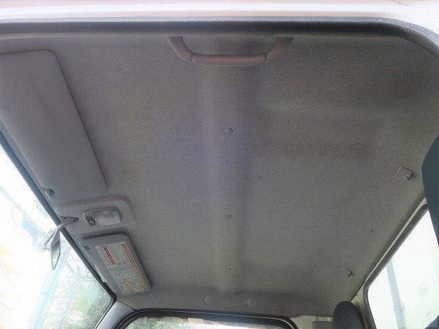 中古トラック 三菱ふそう冷凍バン #23