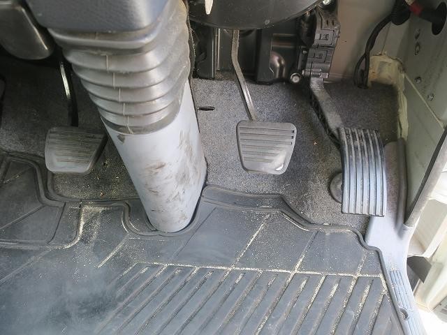 中古トラック 三菱ふそう冷凍バン #24