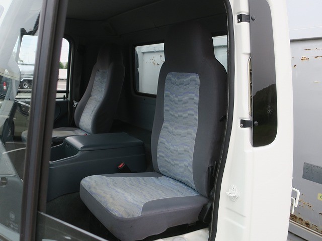 中古トラック UDトラックスアルミウィング #22