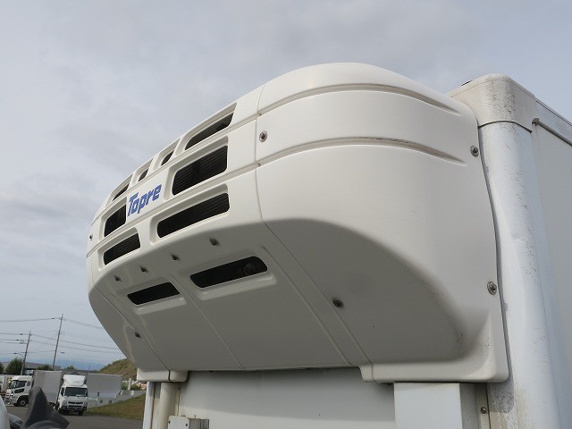 中古トラック 三菱ふそう冷凍バン #9