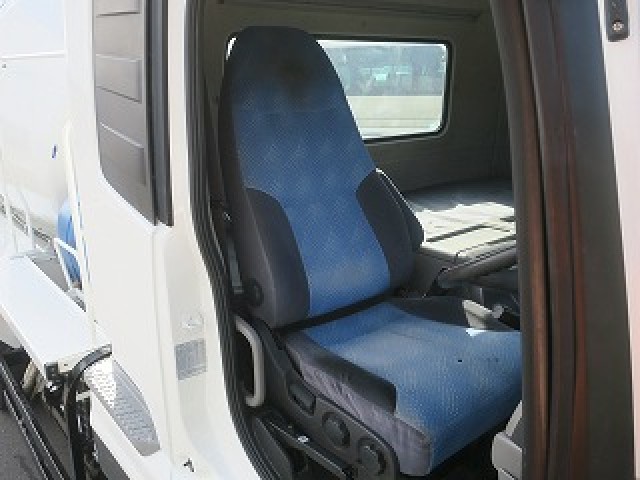 中古トラック UDトラックスコンクリートミキサー車 #15