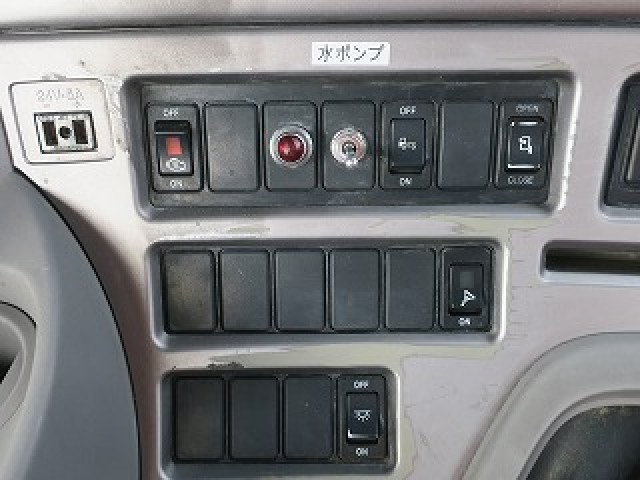 中古トラック UDトラックスコンクリートミキサー車 #21