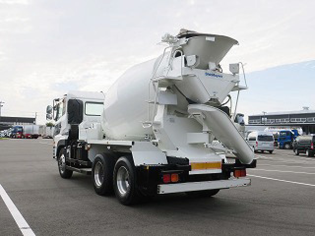中古トラック UDトラックスコンクリートミキサー車 #4