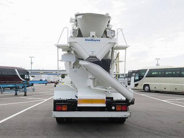 中古トラック UDトラックスコンクリートミキサー車 #6