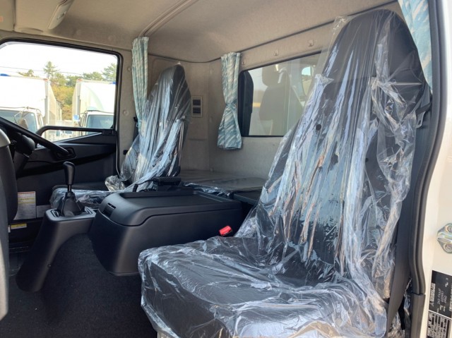 中古トラック 三菱ふそうアルミウィング #20