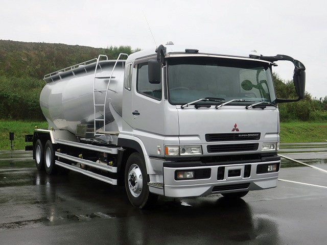 中古トラック 三菱ふそう粉粒体運搬車 #2