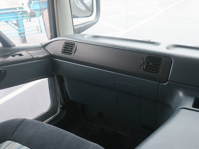 中古トラック 三菱ふそう粉粒体運搬車 #13