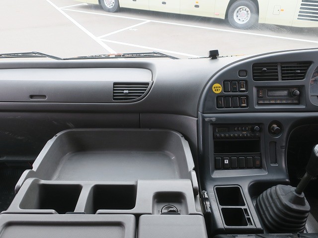 中古トラック いすゞ粉粒体運搬車 #13