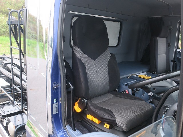 中古トラック 日野アームロール #10