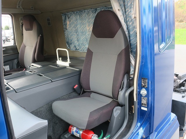 中古トラック 三菱ふそうトラクタ #22