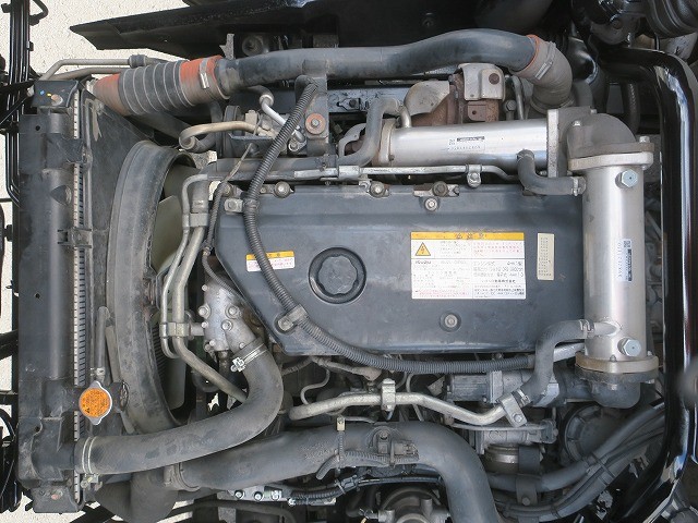 中古トラック いすゞ冷凍バン ＃11