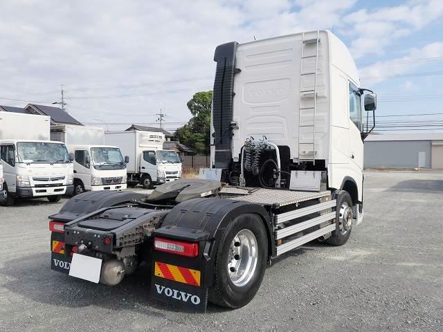 中古トラック ボルボトラクタ #3