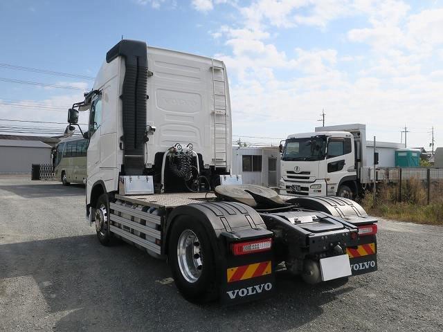 中古トラック ボルボトラクタ #4