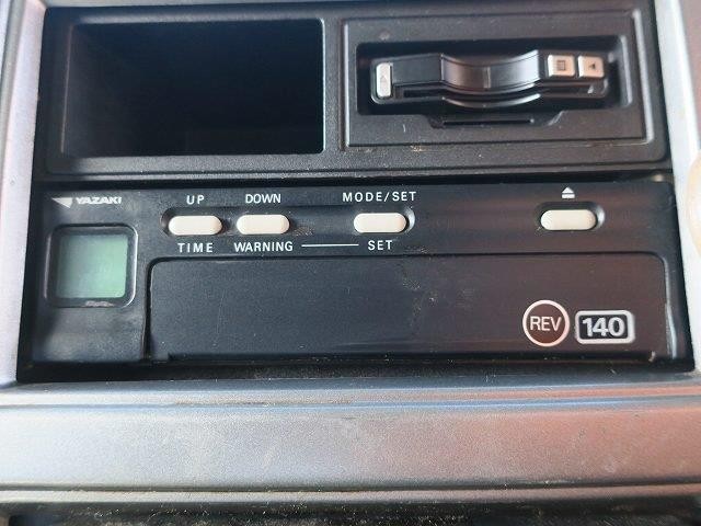 中古トラック UDトラックス平ボディアルミブロック #18