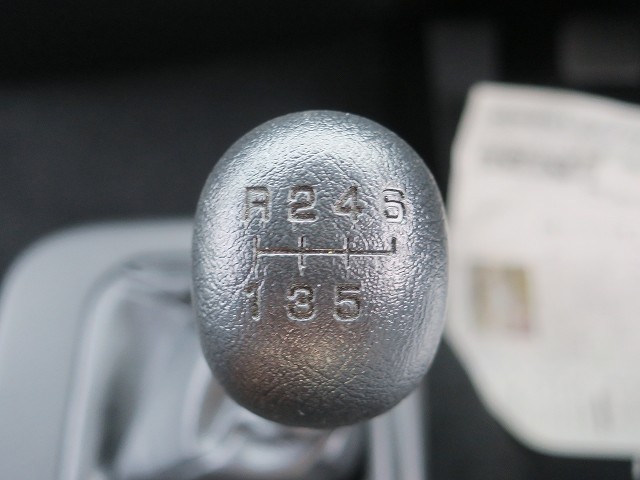 中古トラック 三菱ふそうクレーン付平ボディ #17