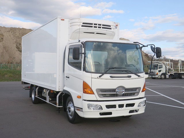 中古トラック 日野冷凍バン #2