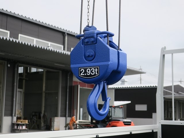 中古トラック 三菱ふそうクレーン付平ボディ ＃8