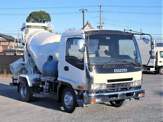中古トラック いすゞコンクリートミキサー車 #2