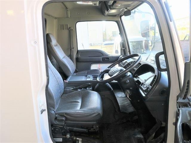 中古トラック いすゞコンクリートミキサー車 #11