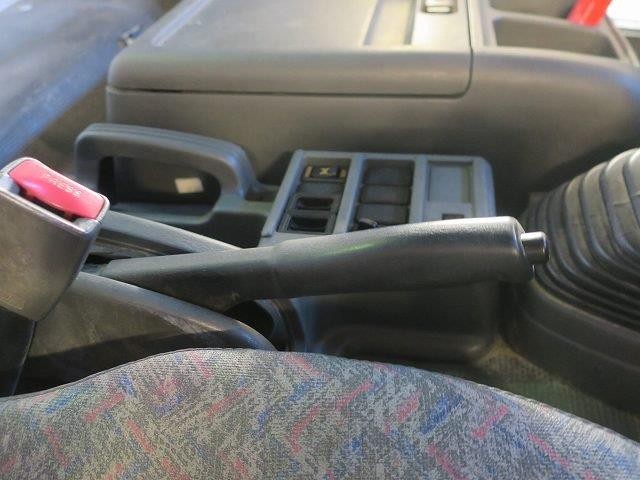 中古トラック いすゞコンクリートミキサー車 #17