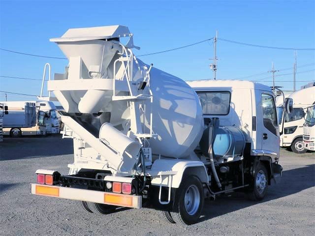 中古トラック いすゞコンクリートミキサー車 #3