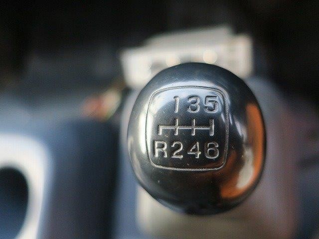 日野増トンコンクリートミキサー車