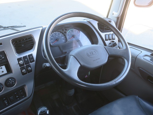 中古トラック UDトラックスコンクリートミキサー車 #14