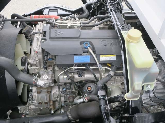 中古トラック 三菱ふそうアルミウィング ＃11