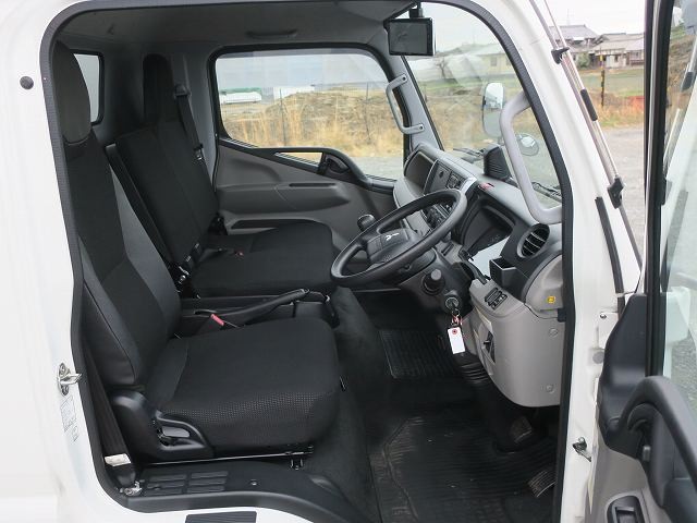 中古トラック 三菱ふそうアルミウィング ＃13