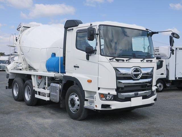 中古トラック 日野コンクリートミキサー車 ＃2
